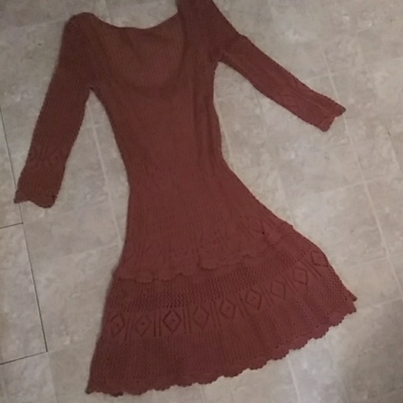 Dress - Picture 2 of 2